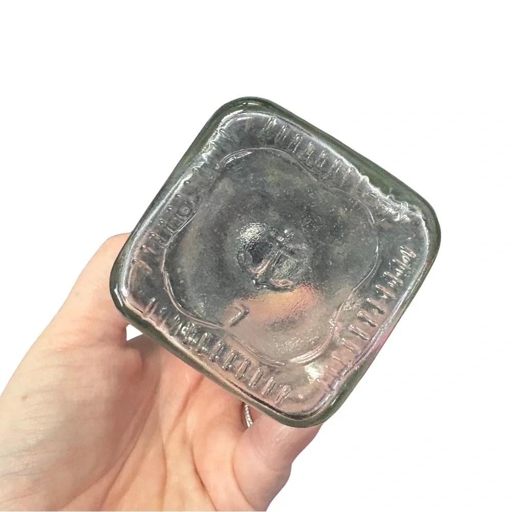 Anchor Hocking‎ • Clear Glass Square Bottles (Set of 4)